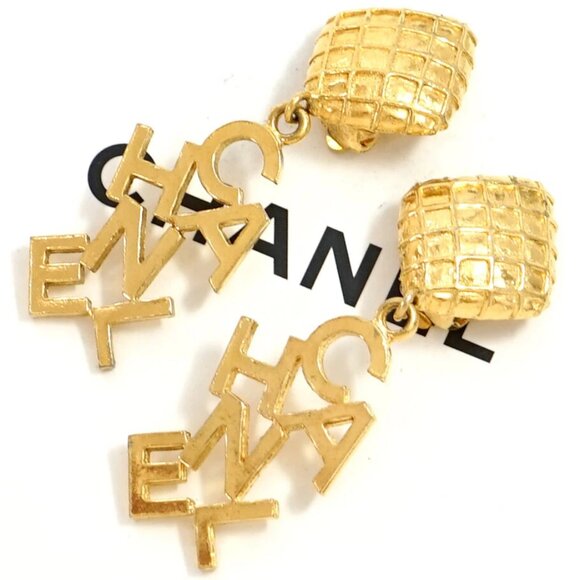 CHANEL Logos Quilted Drop Dangle Earrings Gold Tone Auth w/Box #22400 - Picture 1 of 6